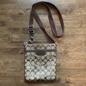 Classic Coach Crossbody